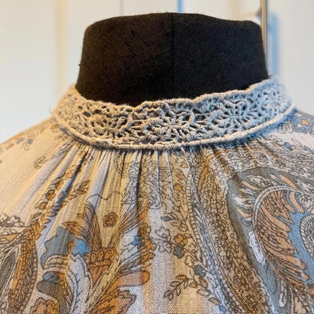 Free People Elegant Vintage-Inspired Lace Overlay Dress - Picture 5 of 9